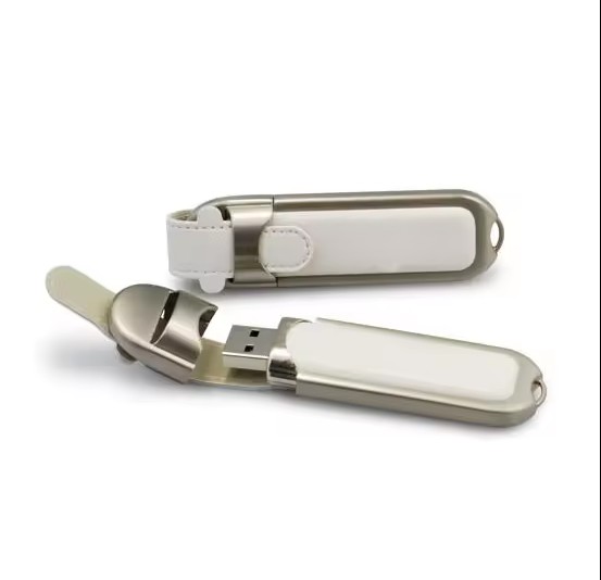 128 GB | Clé USB 2.0 – Design en cuir PU